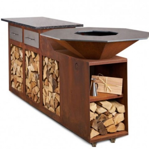 Feuerschale und Grill mit Theke